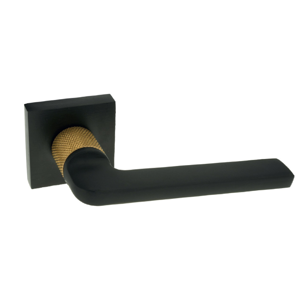 Hisar Escutcheon Door Handles