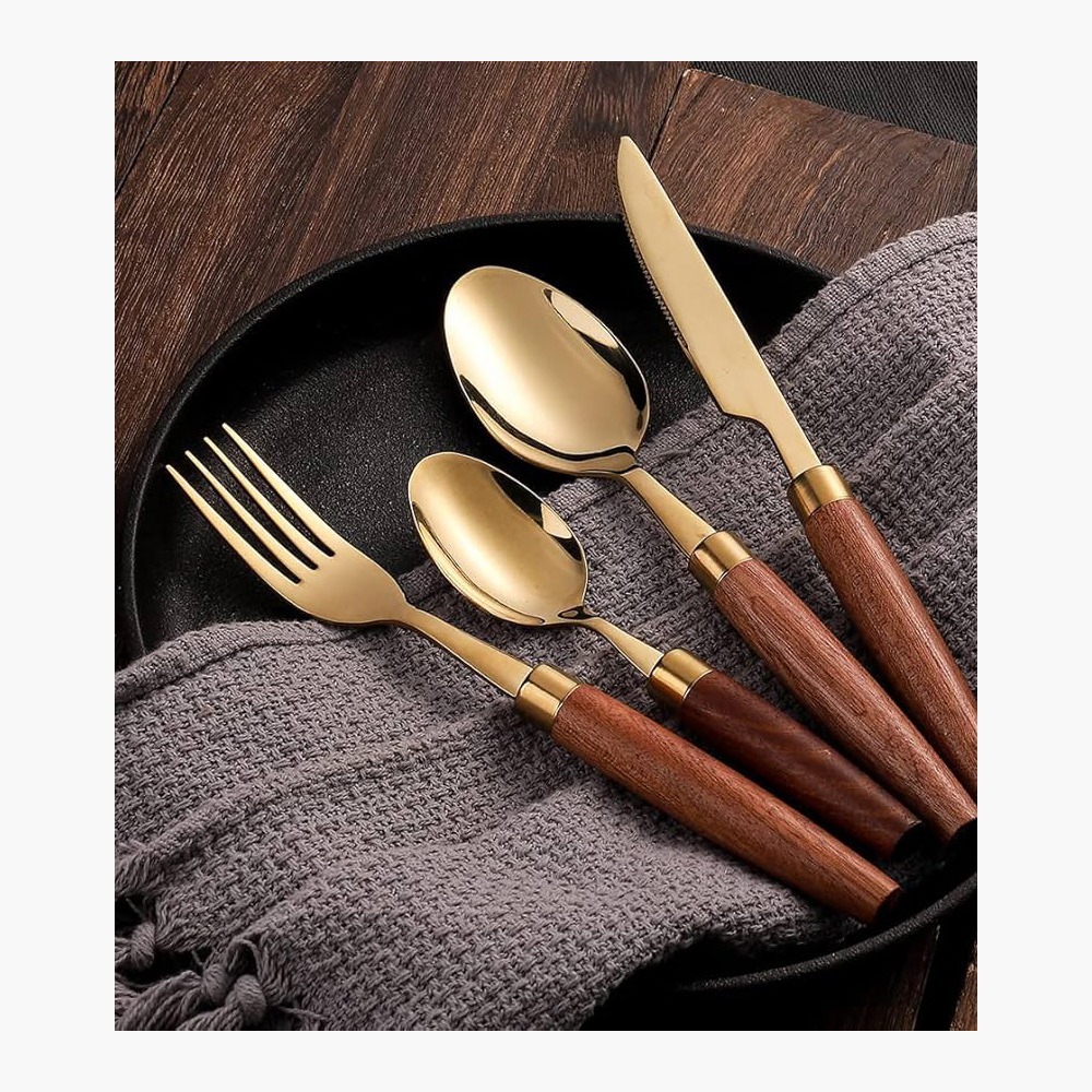 Table-t Table Accessories (salt / pepper, napkin holders)
